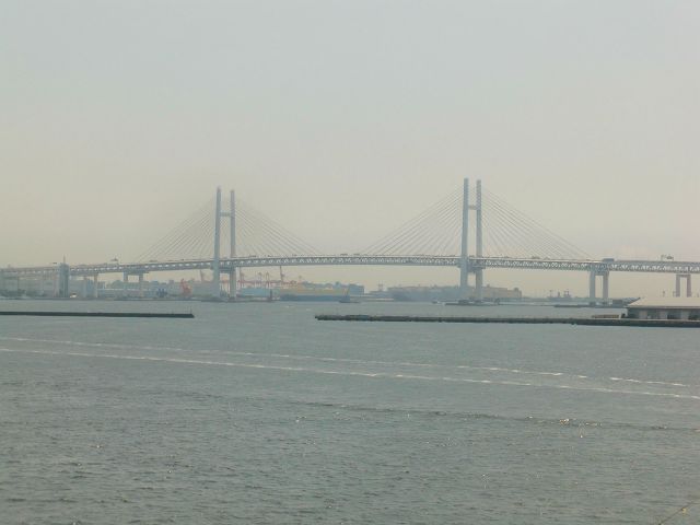 横浜　ベイブリッジ