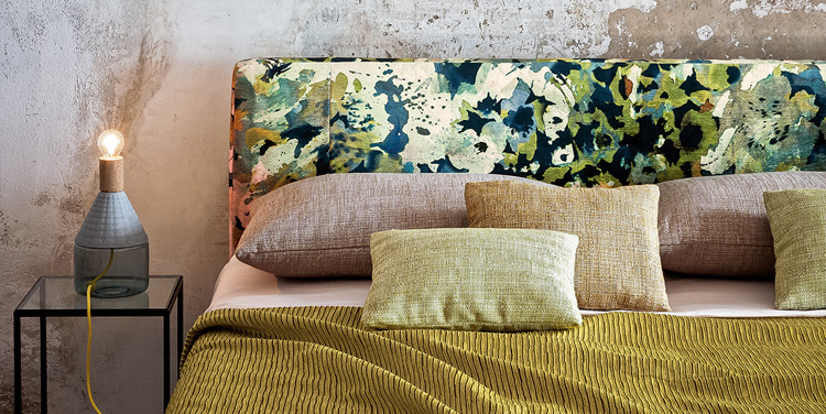 東京港区南青山の輸入オーダーカーテン専門店 | ホームデコア