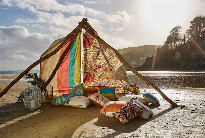 1-Harlequin-fabrics-setola-striped-green-blue-coral-white-curtain-nalina-floral-coral-green-blue-cushions-beach-luxurious-design-printed